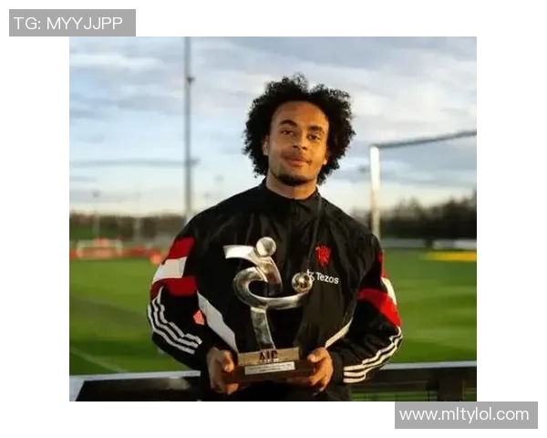 罗马冬窗再度追求齐尔克泽球员倾向于租借离队寻求新机会 罗马冬窗再度追求齐尔克泽球员倾向于租借离队寻求新机会