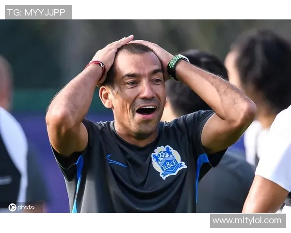 张佳玮解析火箭首胜秘诀强调防守反击与空间拉开策略