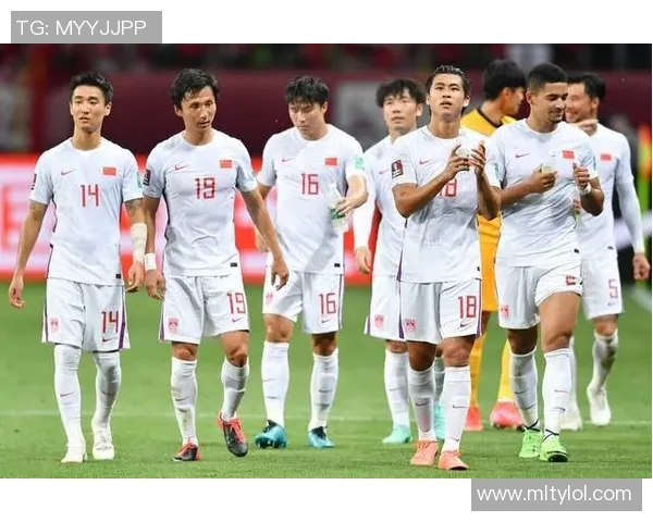 西马坎精彩端射助力球队2-0领先杜尚别独立展现强大实力